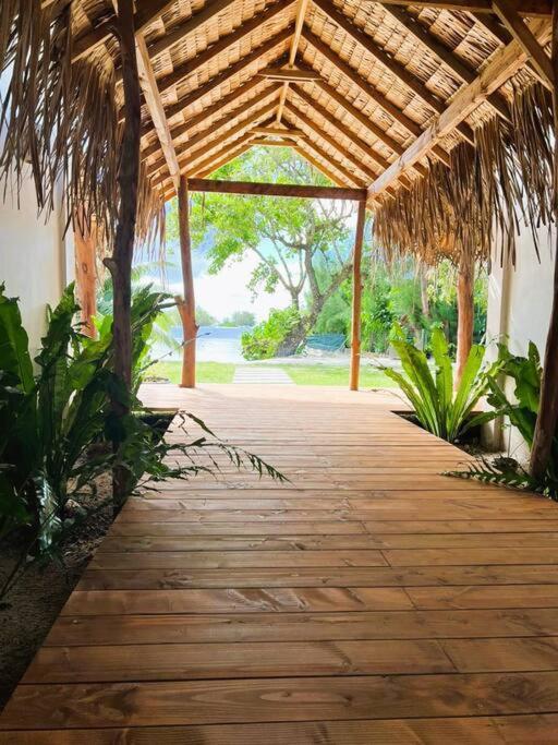 Bungalow Tiarii, Avec Acces Direct A Une Plage Privee Tevaitoa Eksteriør bilde
